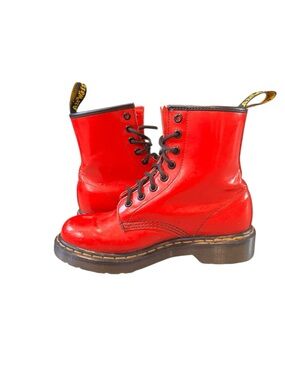Dr Doc Martens 1460 Red Patent Leather The Original 8 Eyelet Combat Boots US 6